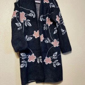 🌺Soft and comfy long sweater 🌺
BIN G1